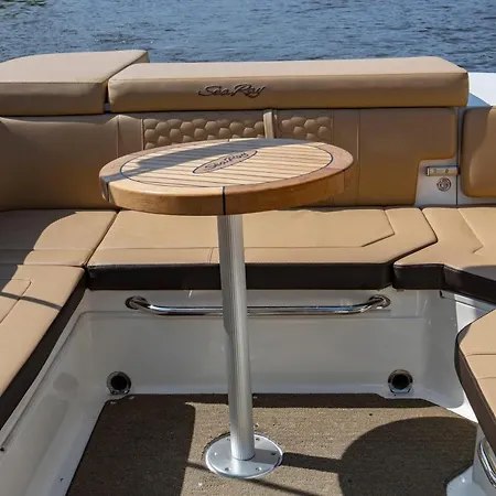 Luxury Yacht Gent