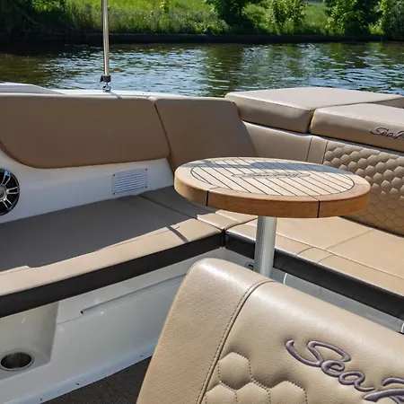 Båthotell Luxury Yacht Gent