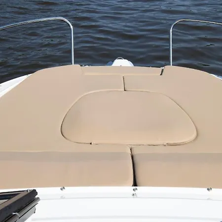 Botel Luxury Yacht Ghent