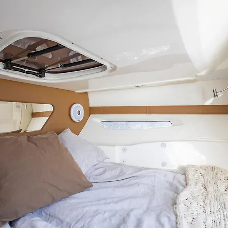 Luxury Yacht Gent